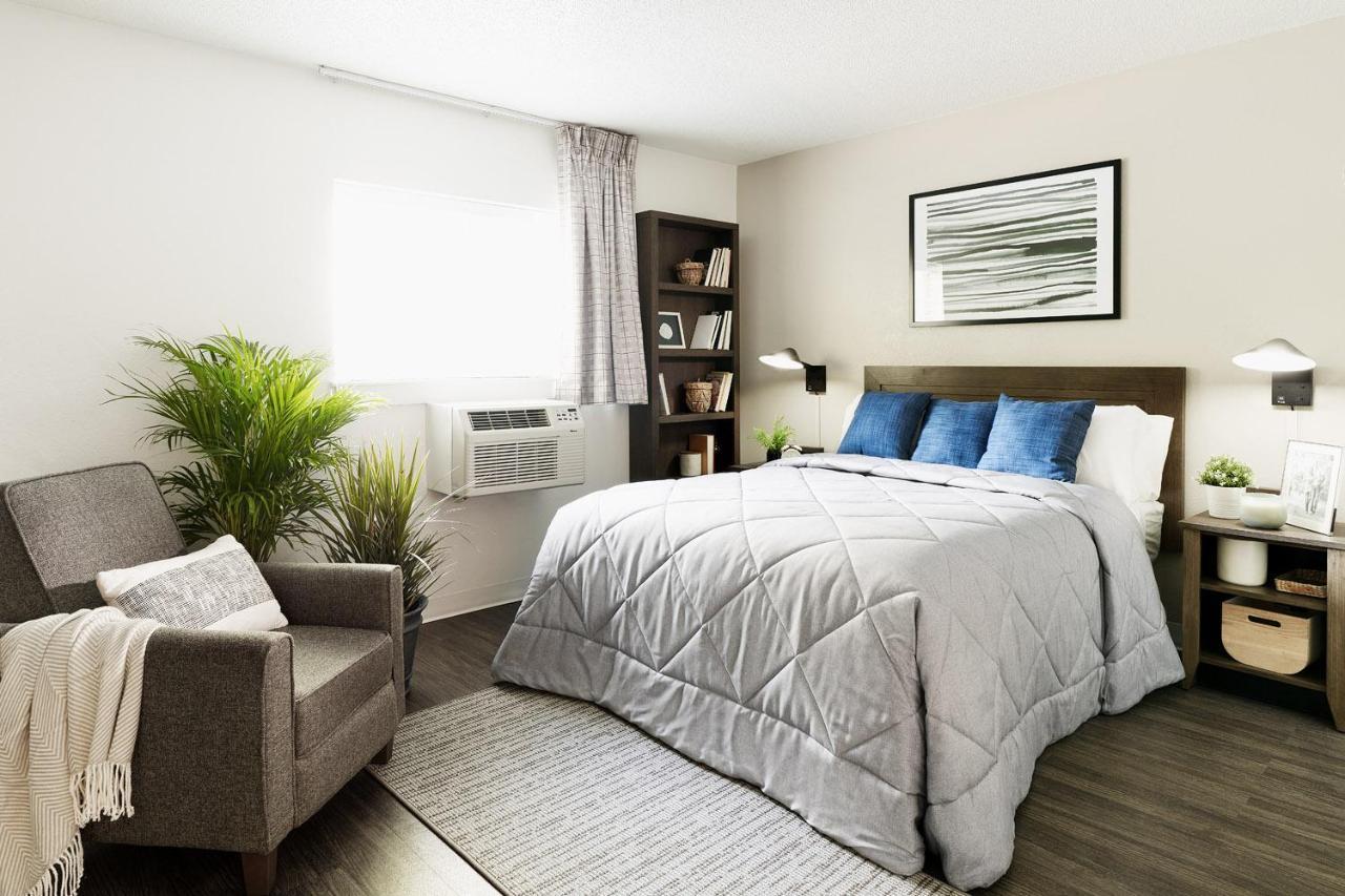 Intown Suites Extended Stay Houston Tx - Cypress Station バメル エクステリア 写真